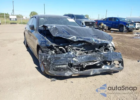 2018 BMW 530I xDrive из США, поврежденный, VIN WBAJA7C5XJG907846